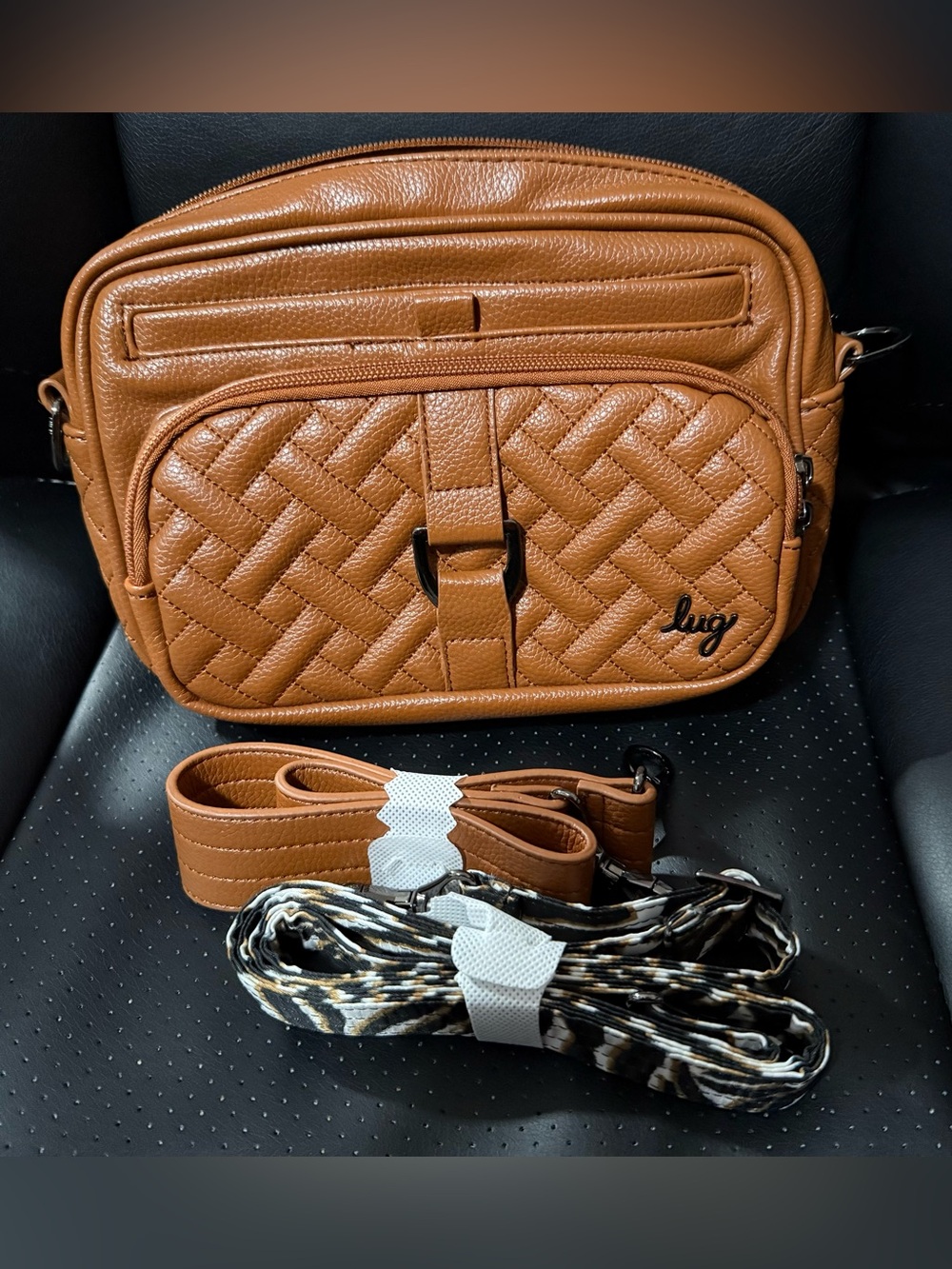 Lug Carousel VL NWOT